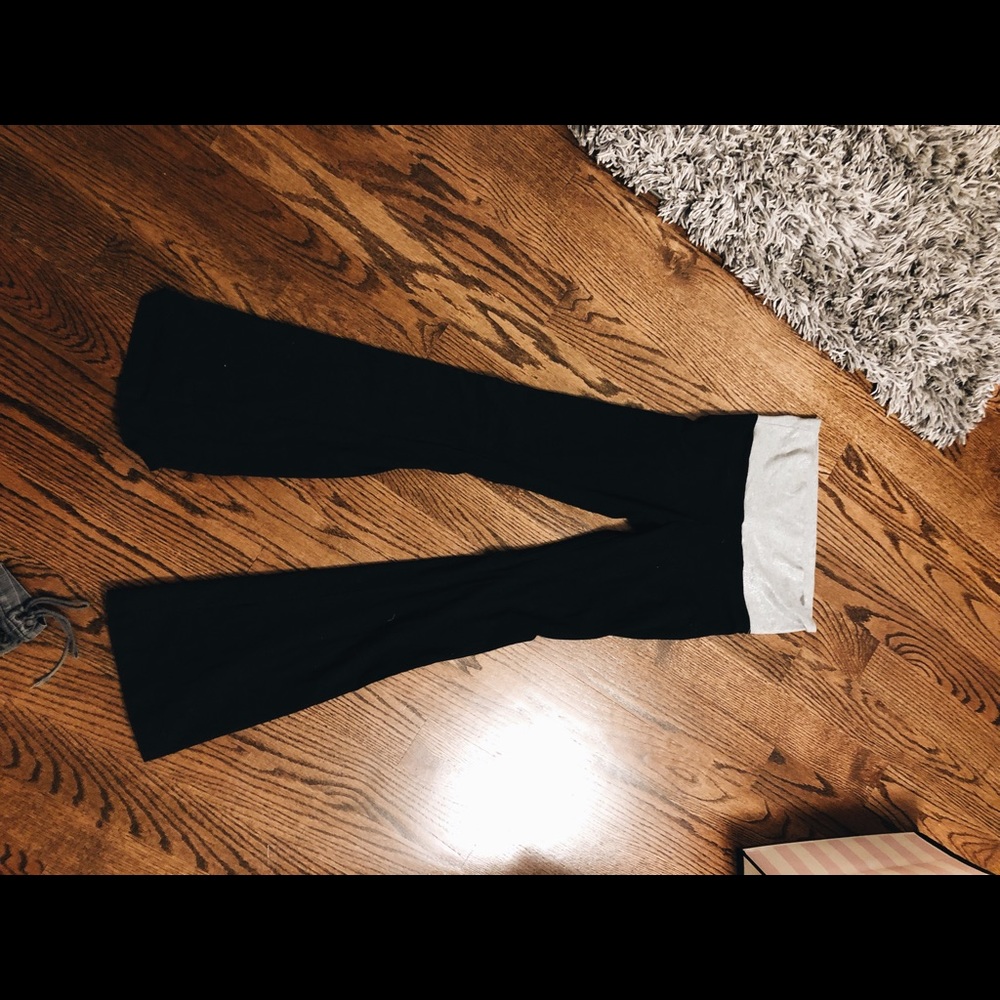 NEVER WORN // SOLOW YOGA PANTS